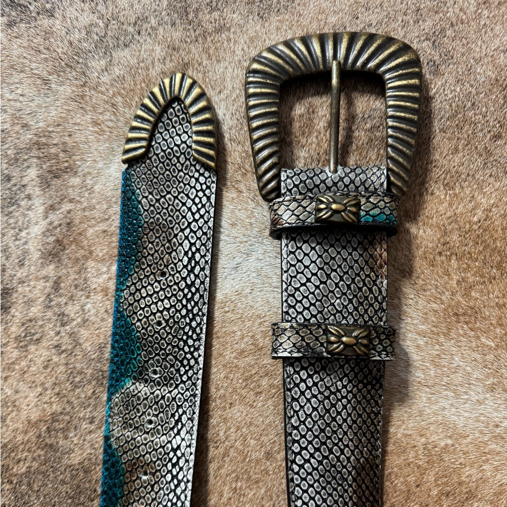 Idyllwind Snake Print Leather Belt - size large - Picture 2 of 5